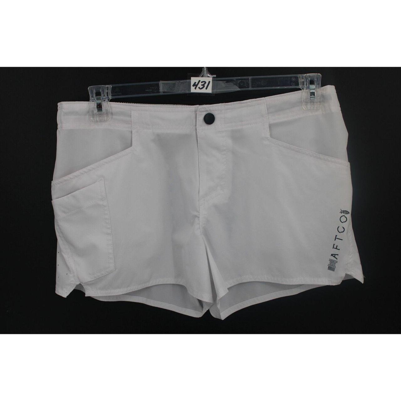 AFTCO Microbyte Shorts Womens Size 10 WHITE EUC SKU 431 - Depop