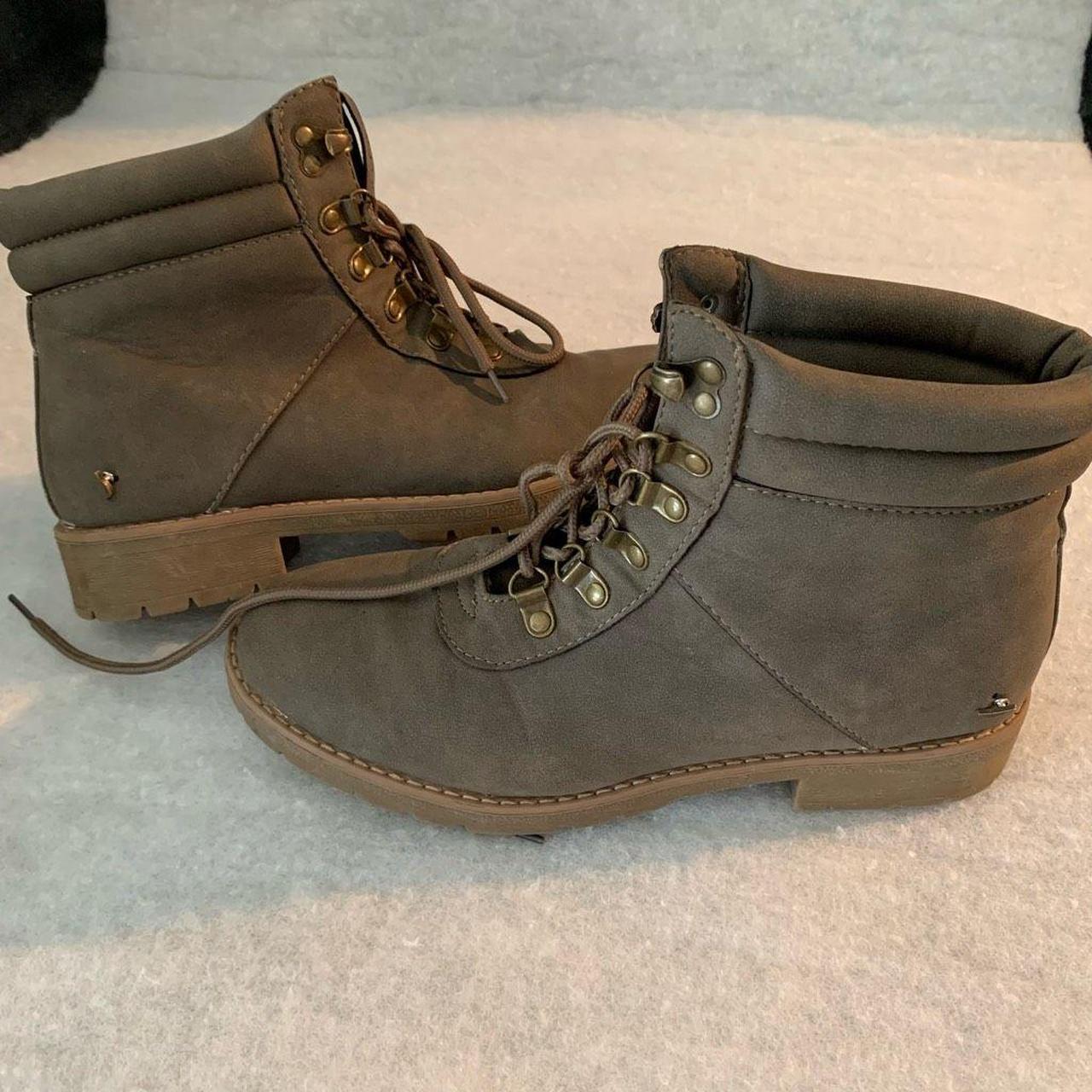 Nautica store womens boots