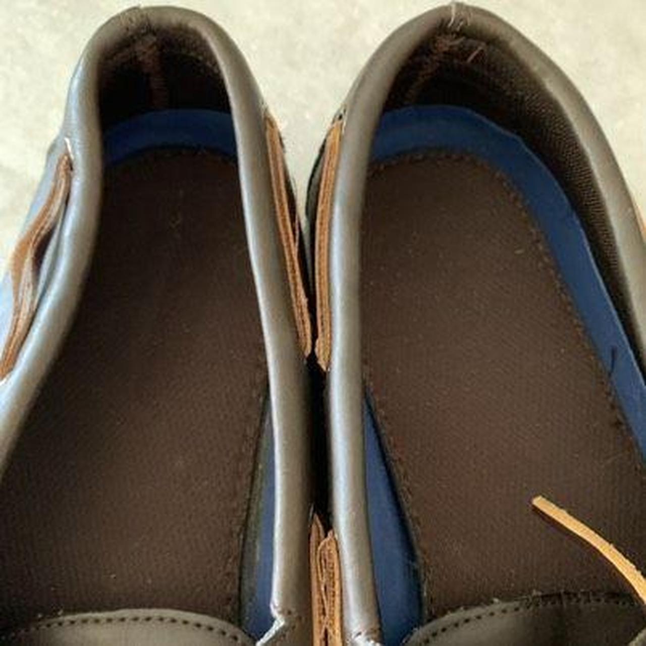 Thom McAn Land Rover Brown Sueded Loafers - Size 9