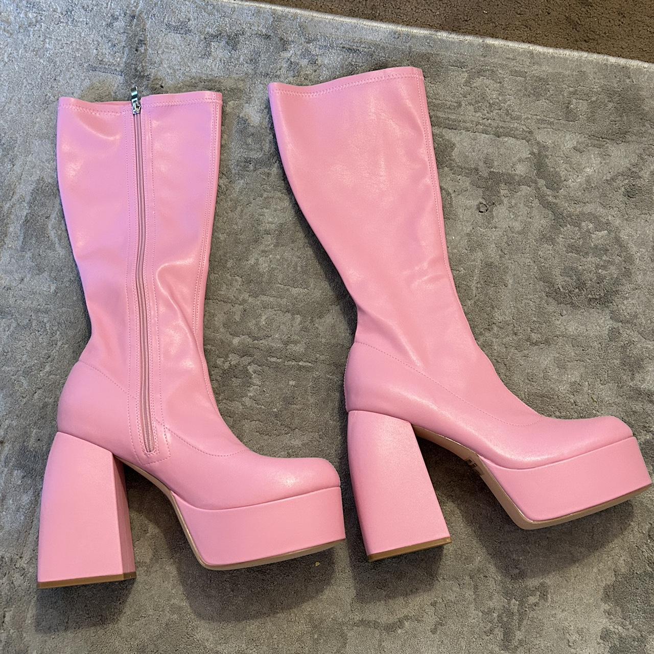 NEVER WORN PINK BARBIE BOOTS size 10 super fun heels