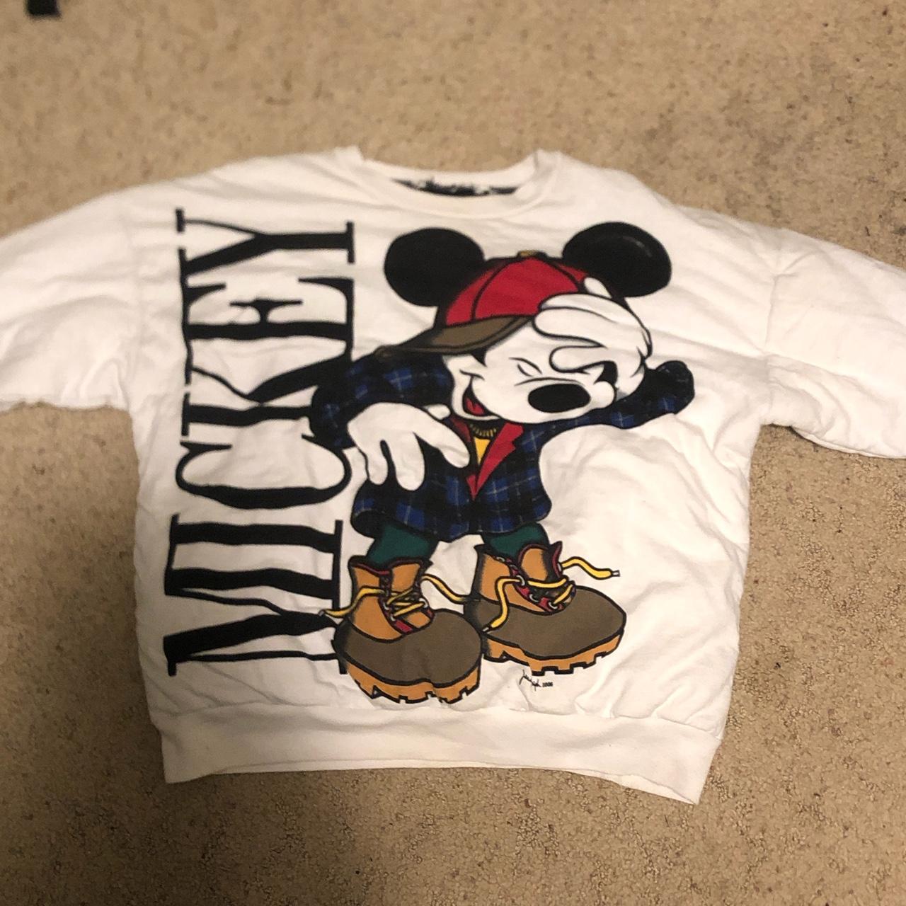 Extremely insulated Mickey Mouse crewneck Front... - Depop