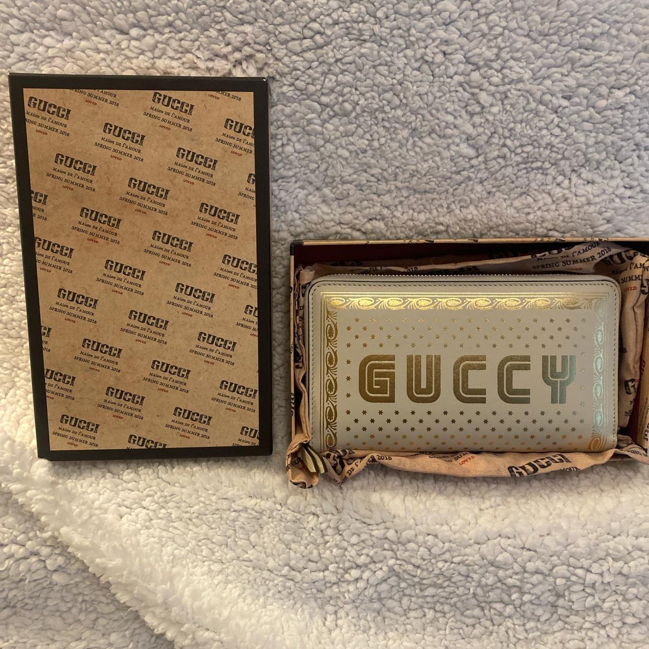 AUTHENTIC MENS GUCCI WALLET. OPEN TO OFFERS/CAN - Depop