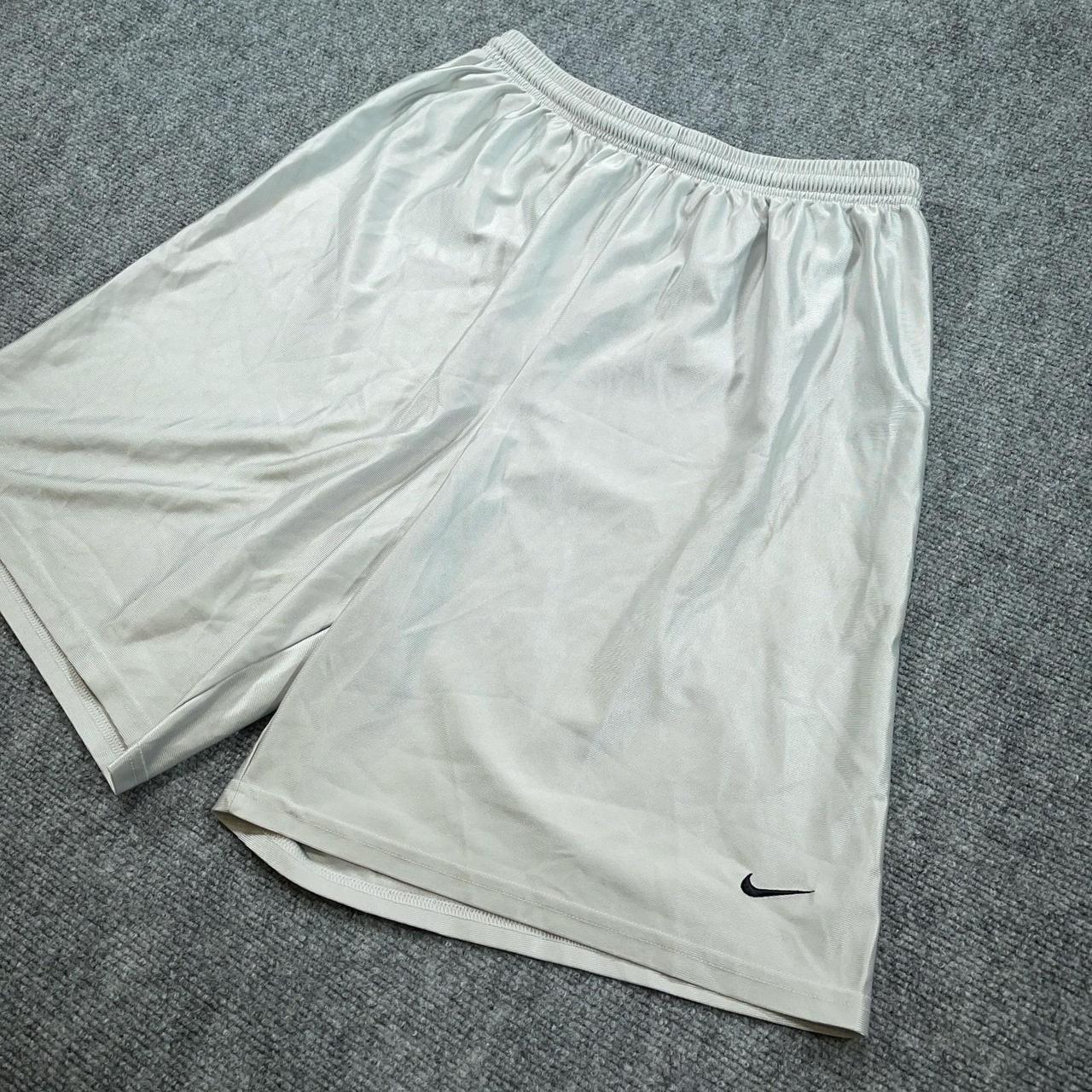 Nike Men's Shorts - Grey - XL – VTG Nike Basketba… - image 1