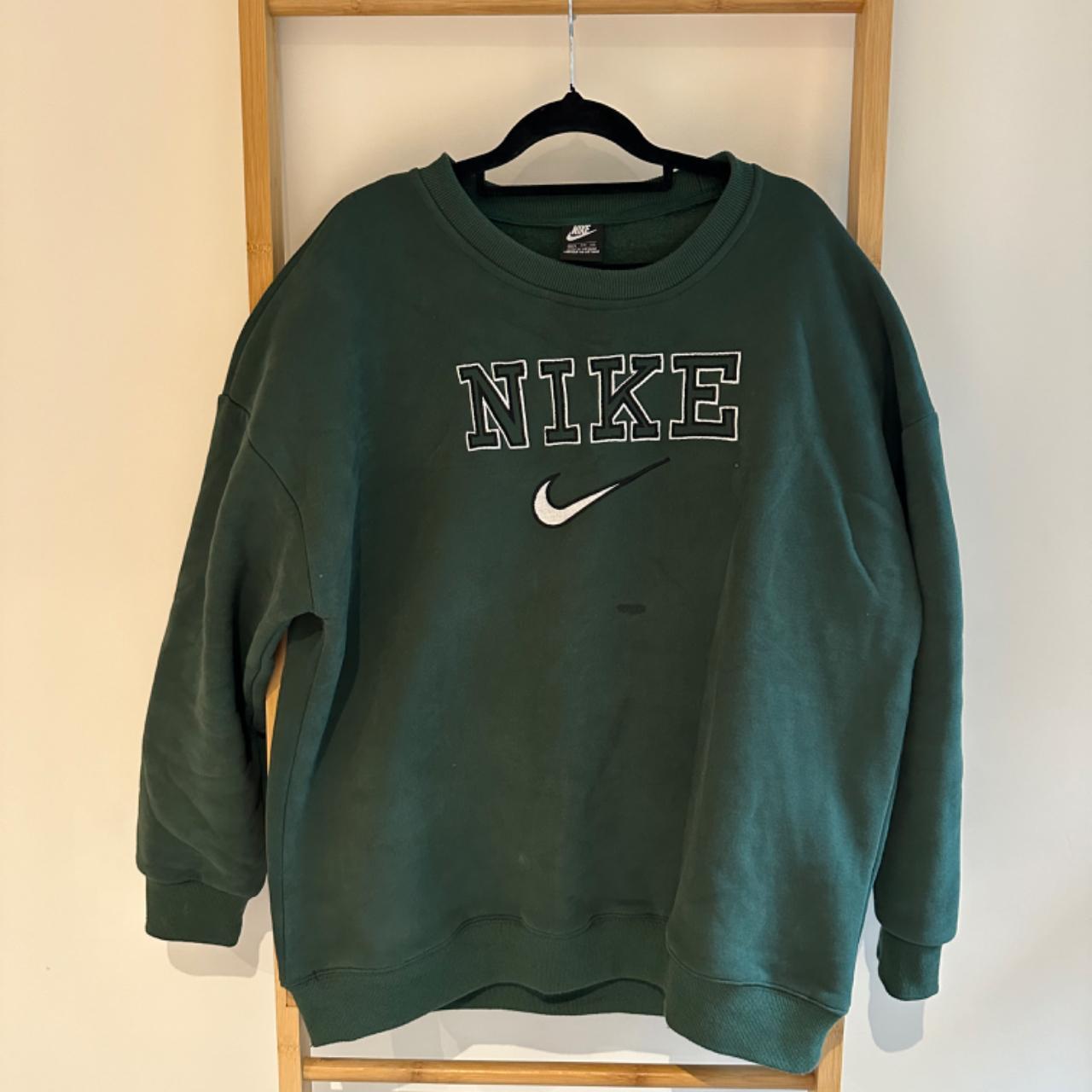 ash green nike sweatshirt