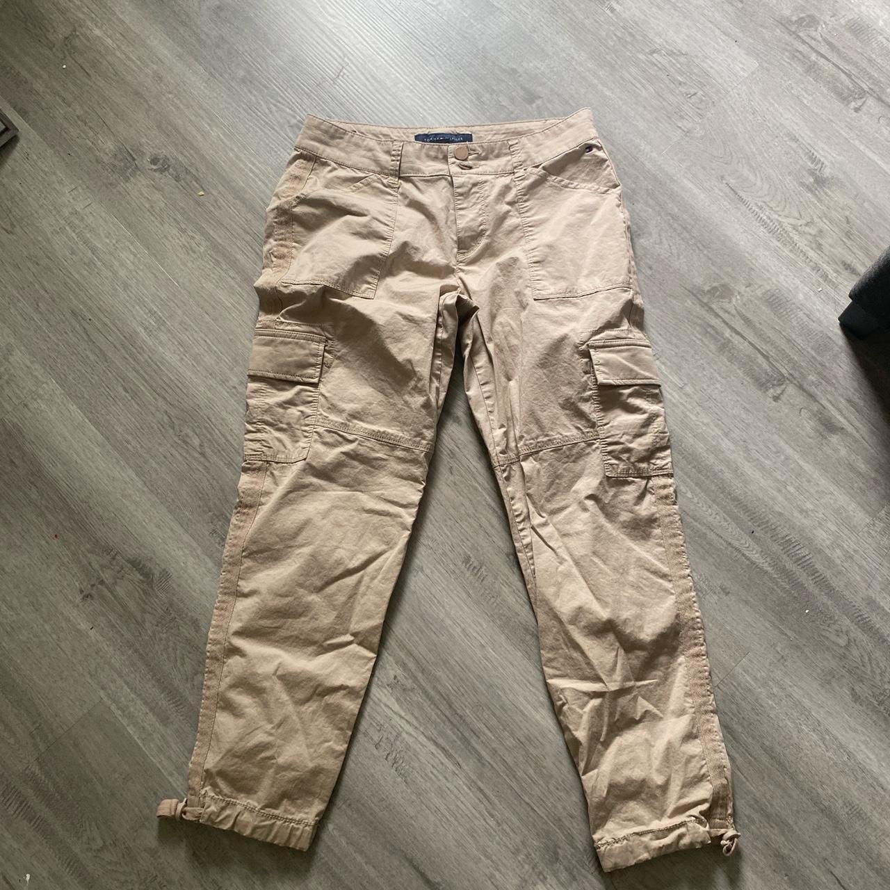 Hilfiger hot sale cargo pants