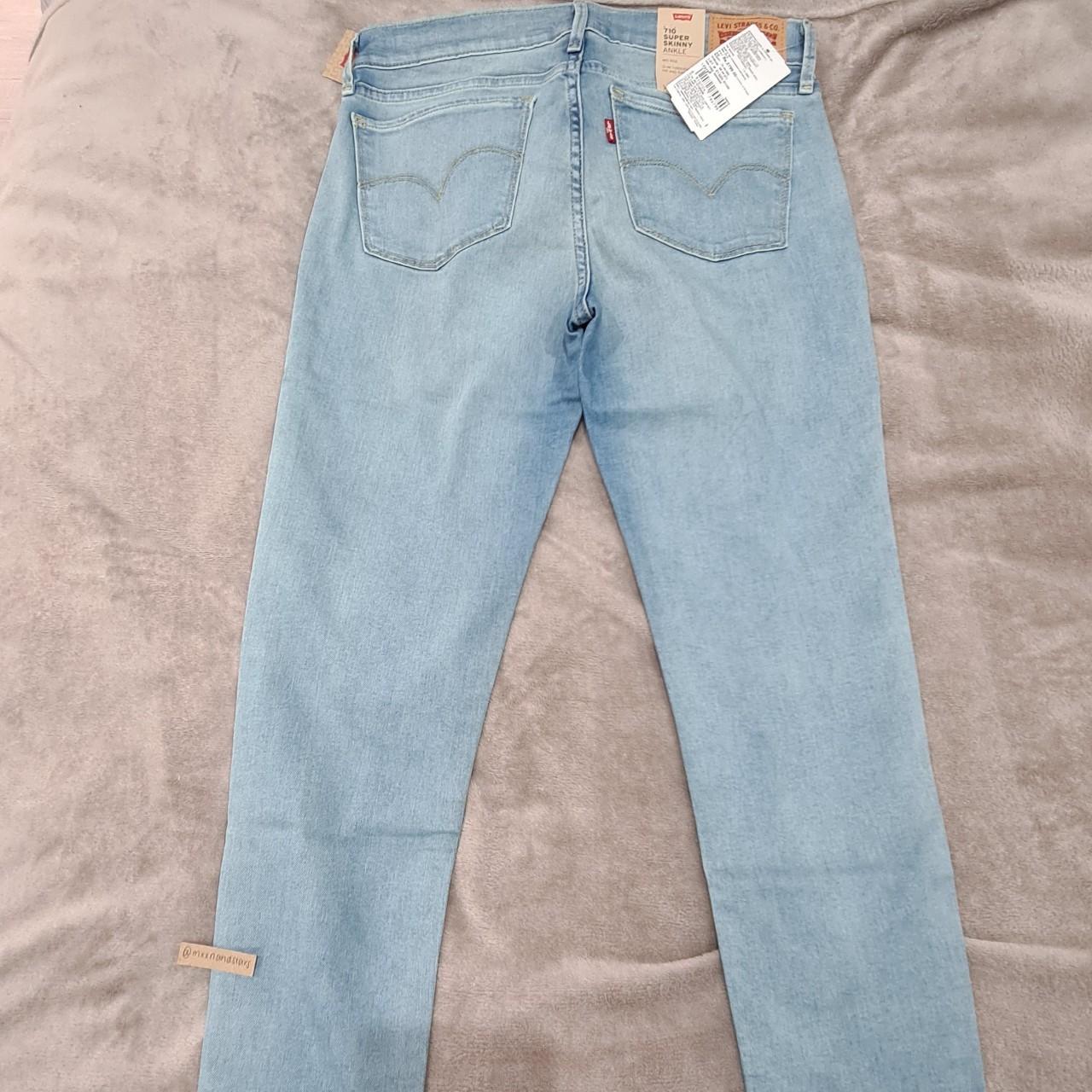 Levi 710 Super Skinny Jeans paypal only... - Depop