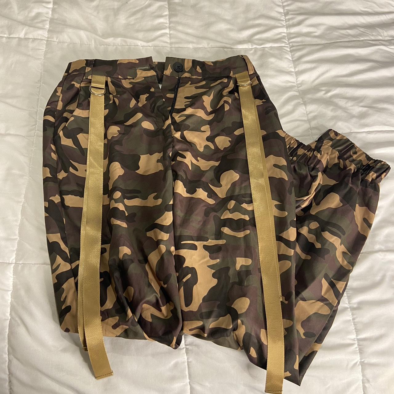 Camo cargo pants 👖 No holes, rips, or stains. Good... - Depop