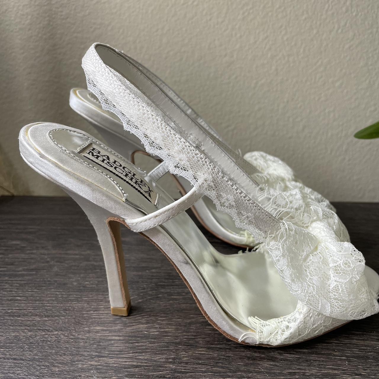 badgley mischka blue heels