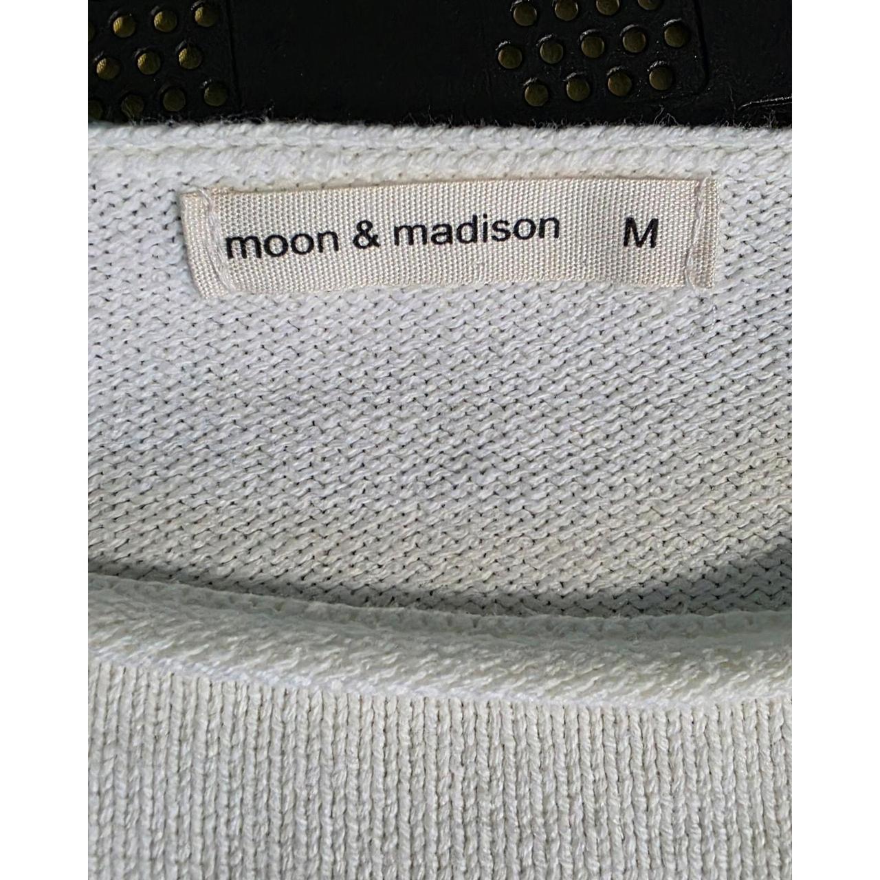 Source Unknown Women's Sweater - Cream - M – Moon… - image 3