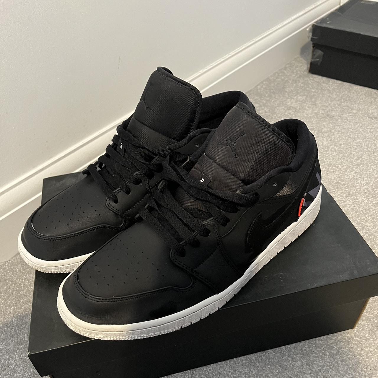 psg low jordan 1