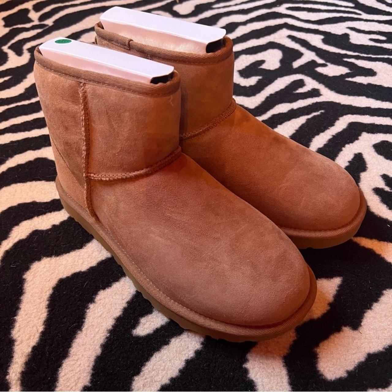 Tan classic best sale uggs