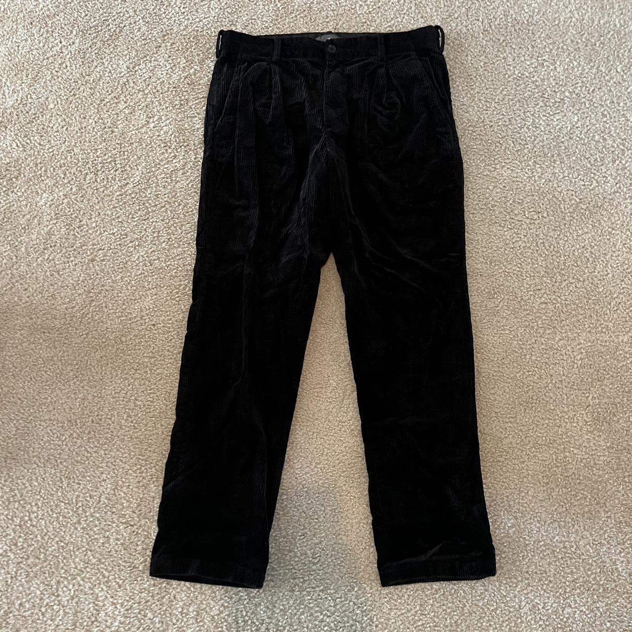 Regular fit H&M corduroy pants Size:32x30 Color:black - Depop