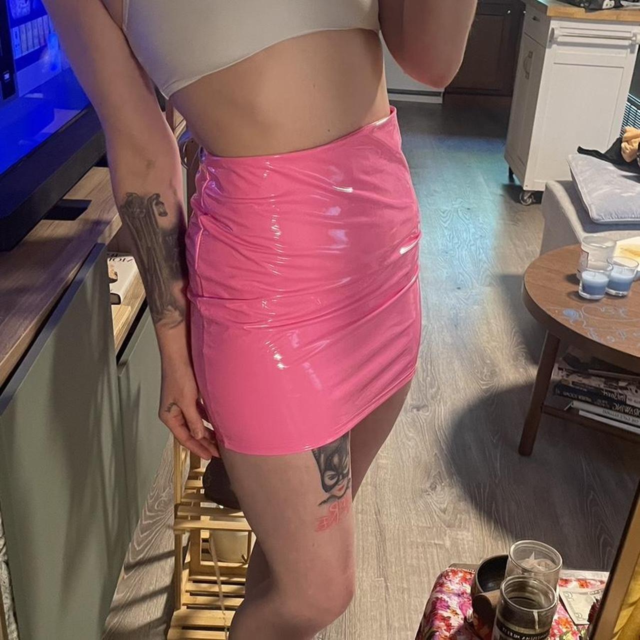 Pink vinyl skirt with zipper in back vinyl