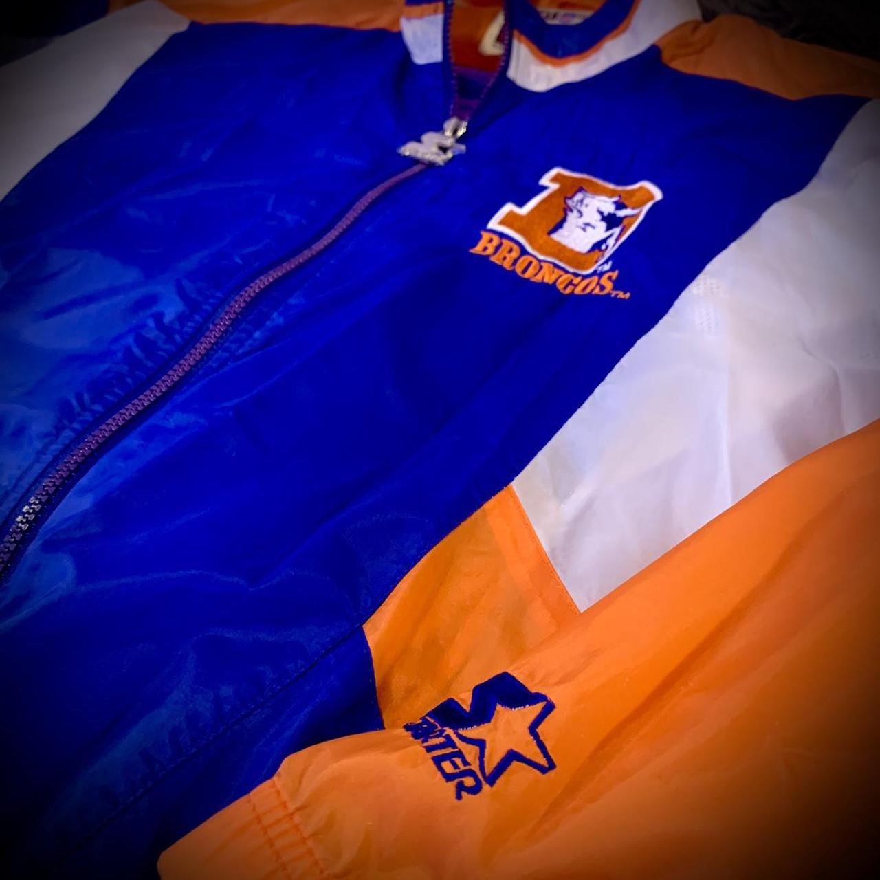 VINTAGE BRONCOS STARTER PULLOVER JACKET for Sale in Lakewood, CO - OfferUp