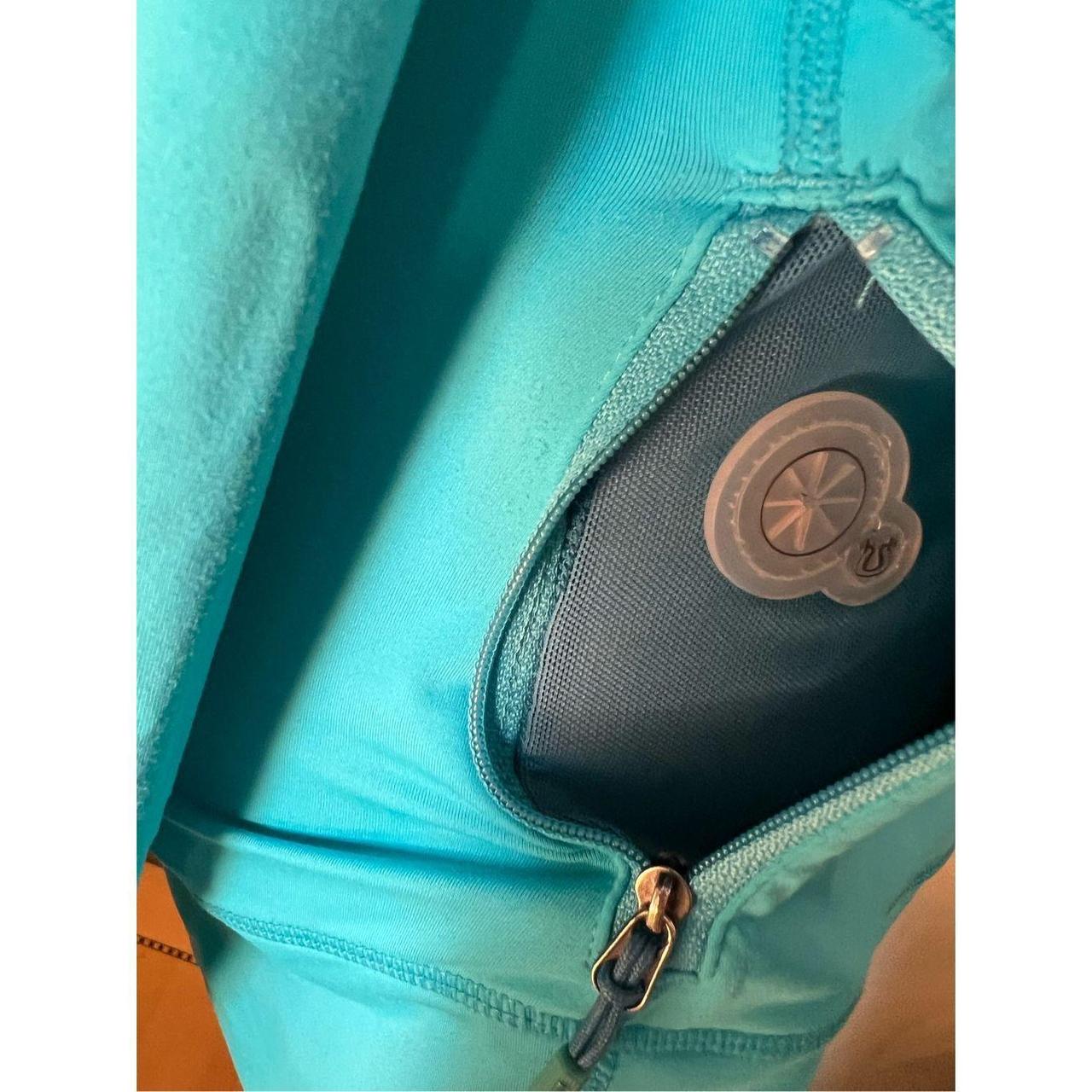 Lululemon Turquoise Half Zip Athletic Pullover Size - Depop