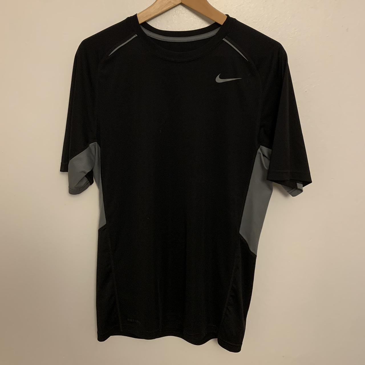 Nike sports top #nike #sportswear #black #grey - Depop