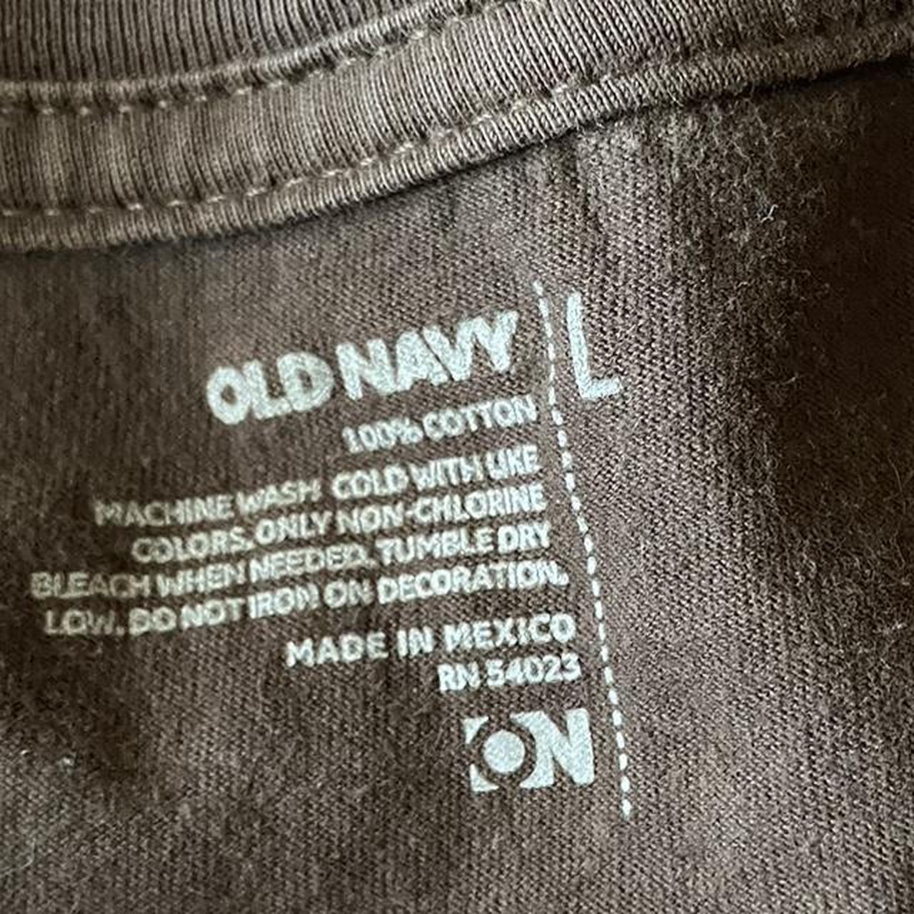 Old Navy Men's multi T-shirt | Depop