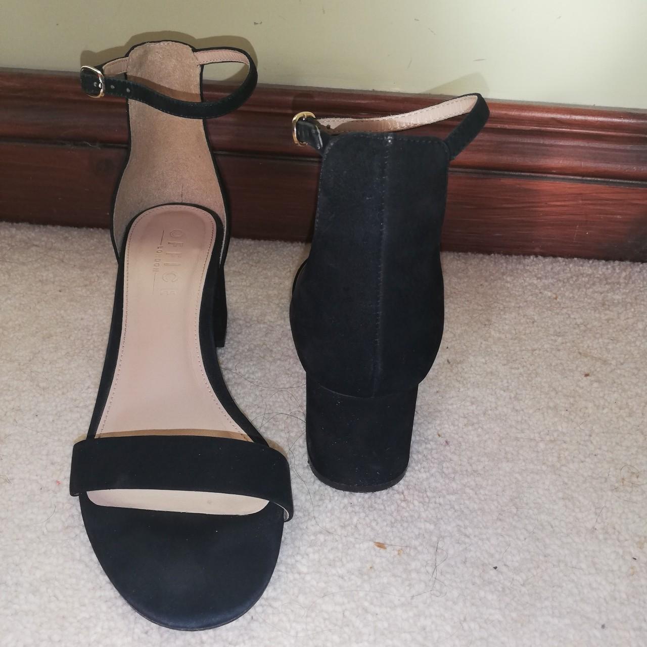 Office Women's Black and Cream Sandals | Depop