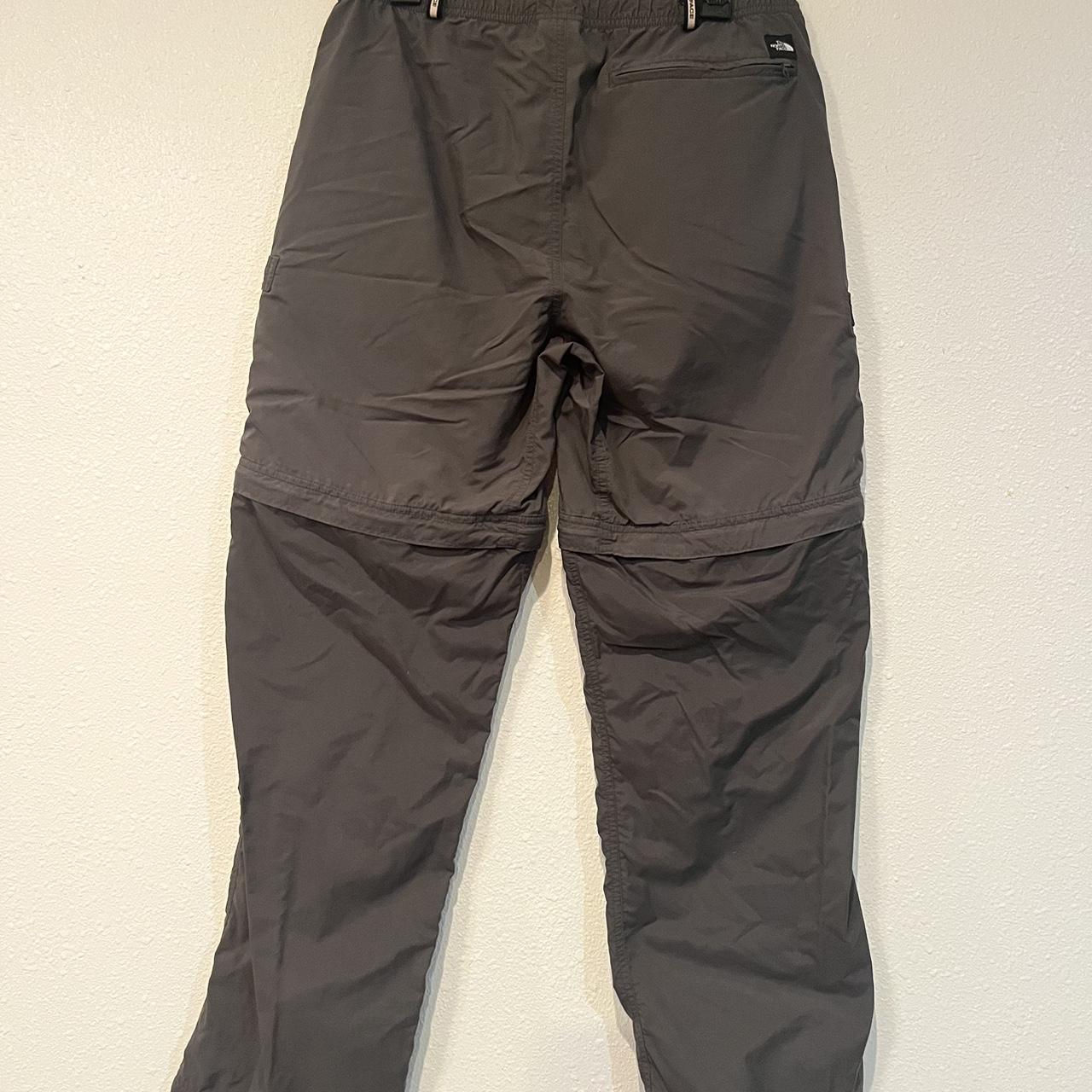 The North Face Convertible Cargo Pants Into Shorts... - Depop