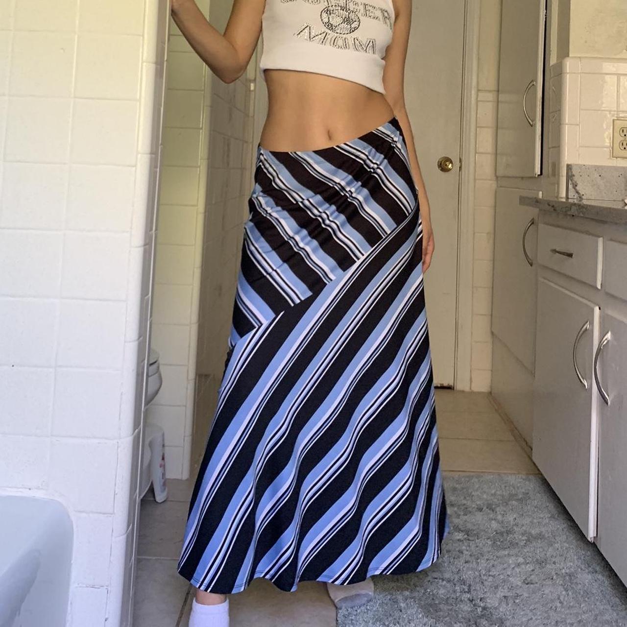 Striped hotsell 90s skirt