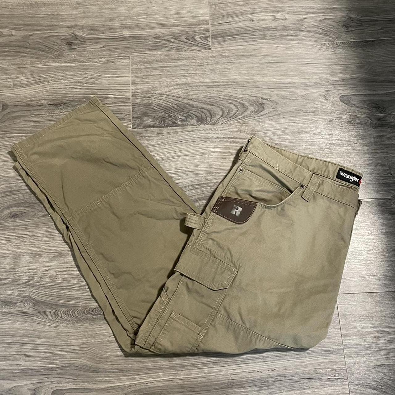 Carhartt (like) cargos (wrangler) 💥size 42W x 30L... - Depop