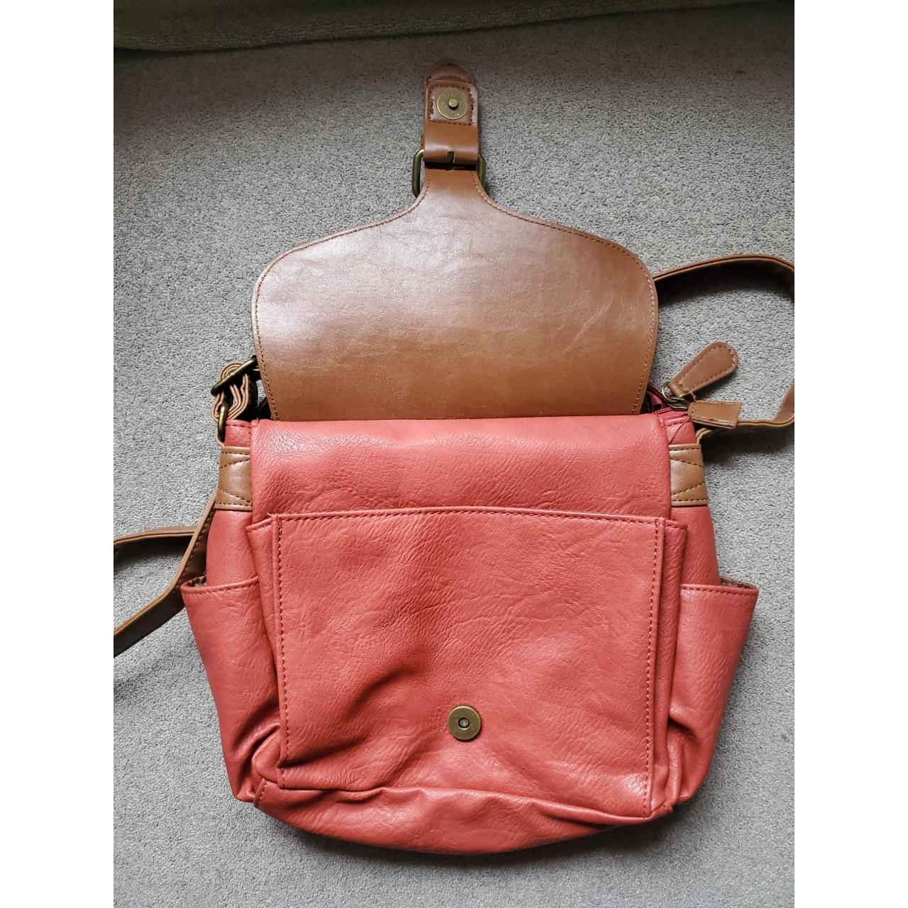 Bueno women s handbag in a burnt orange and brown Depop