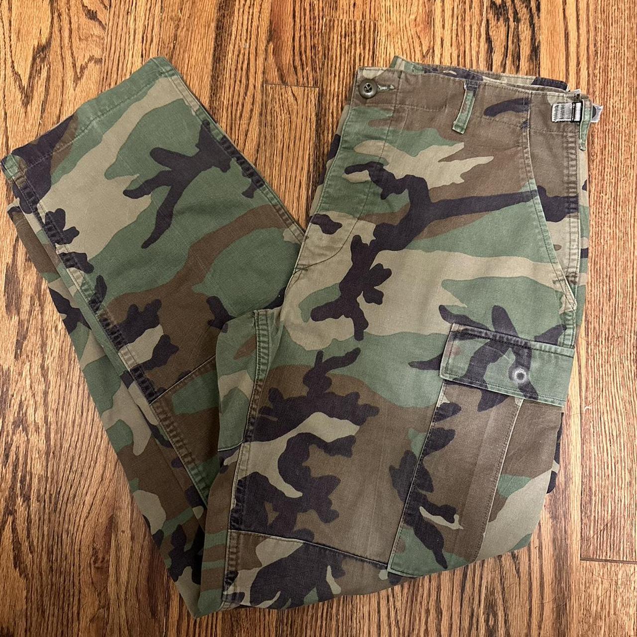 Vintage Camouflage Army Pants inseam 29-32 waist... - Depop