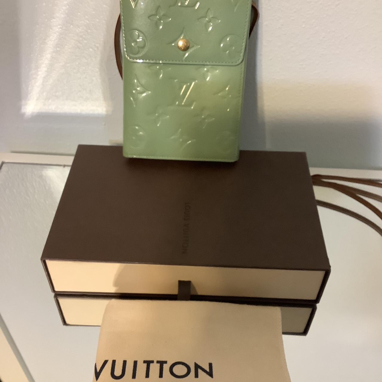 Louis Vuitton Vernis Flower Double Wrap Vachetta - Depop