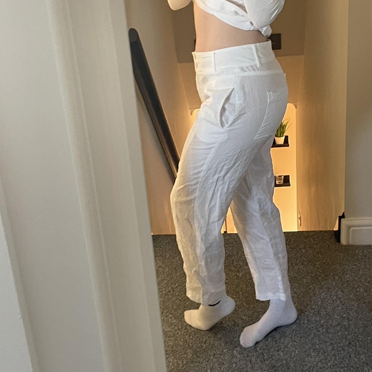 White plains linen trousers Too short on me an I’m... - Depop