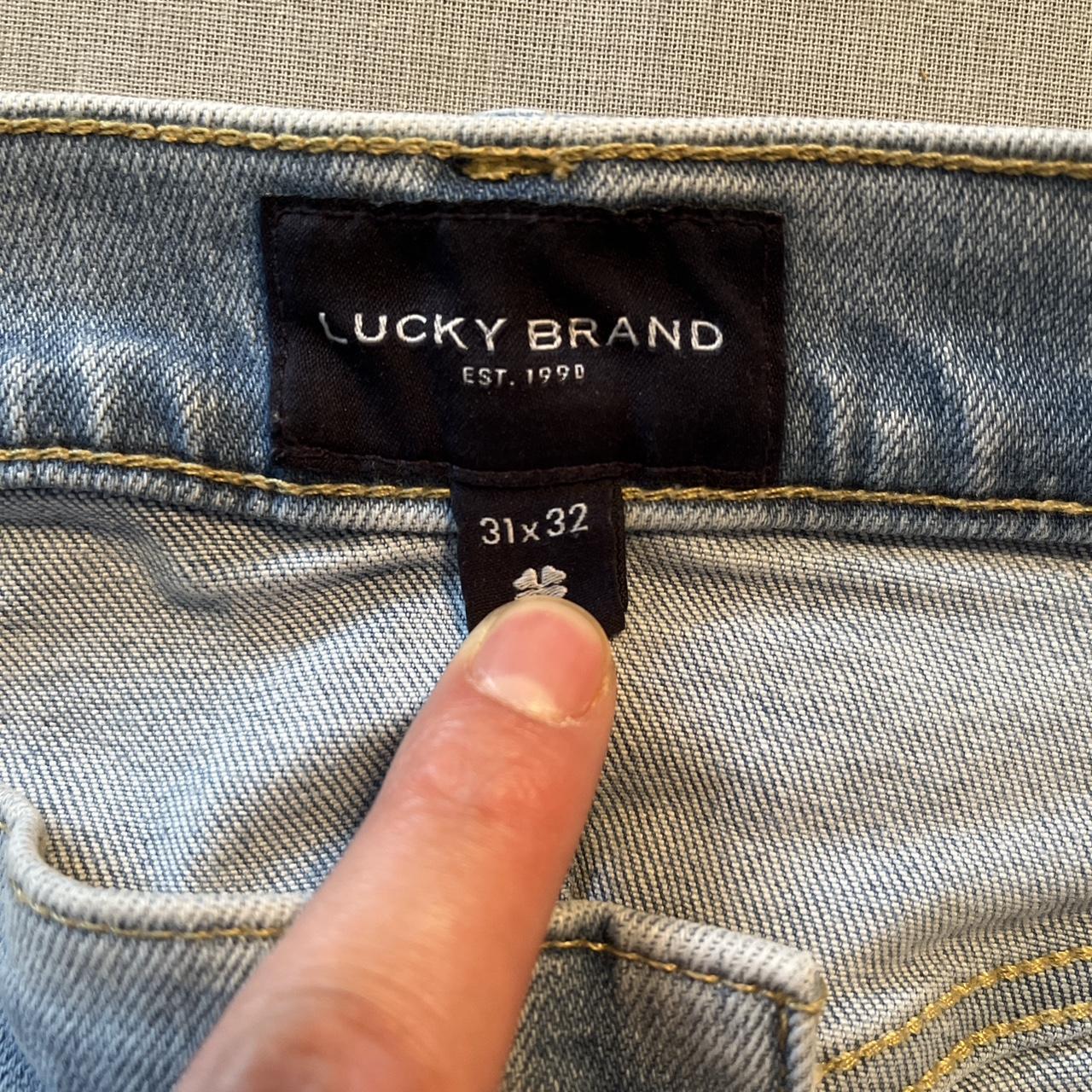 Lucky Brand Mens 411 Hooper Athletic Taper - Depop