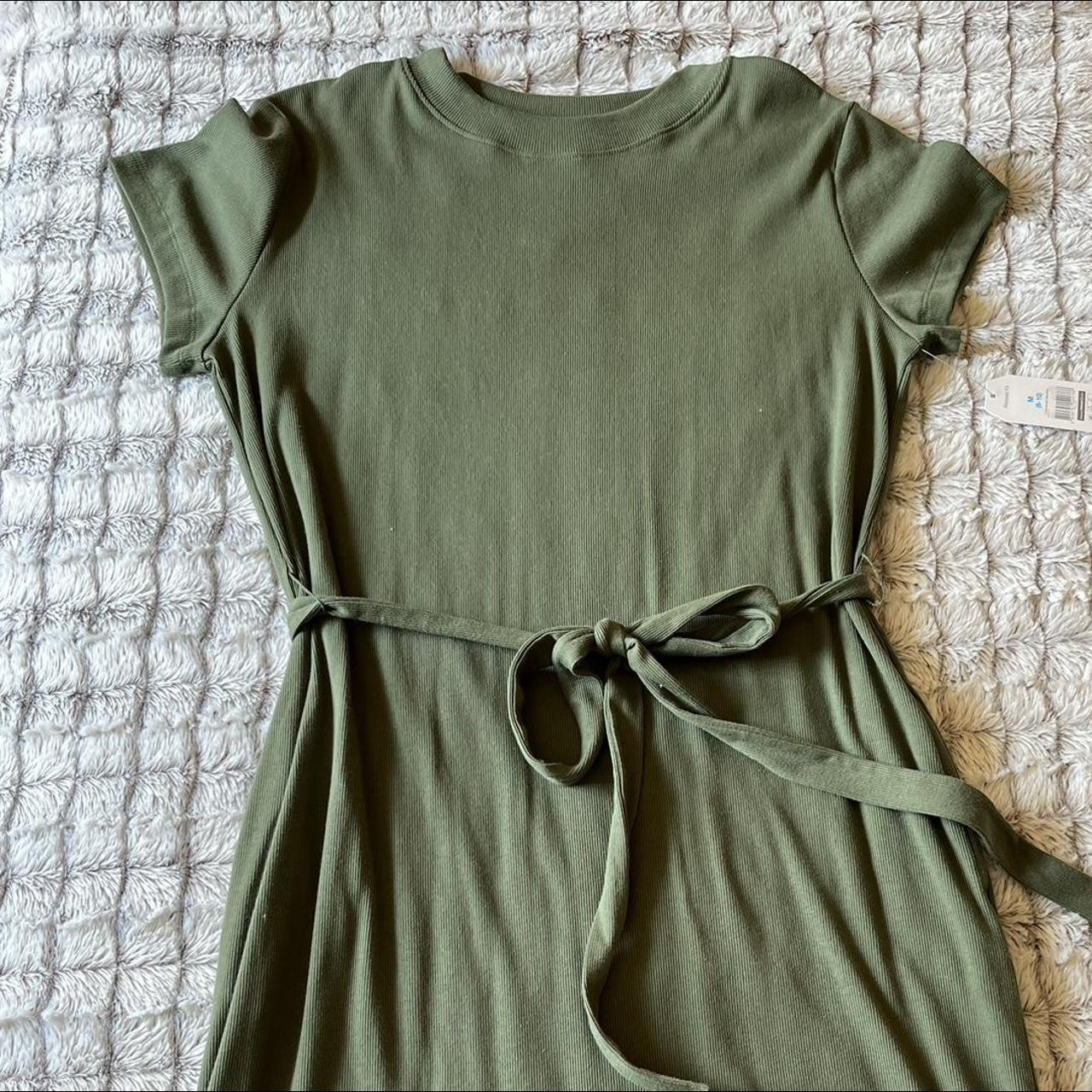 Green maxi dress with belt, size Medium new with... - Depop