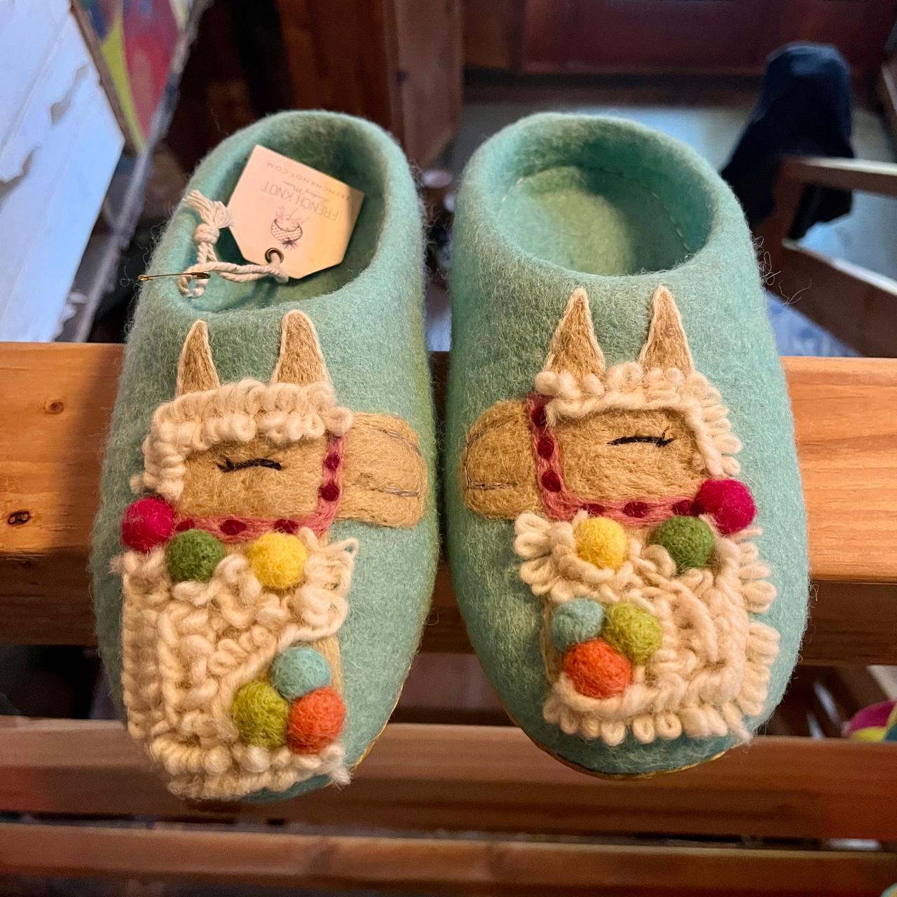 Womens sales llama slippers