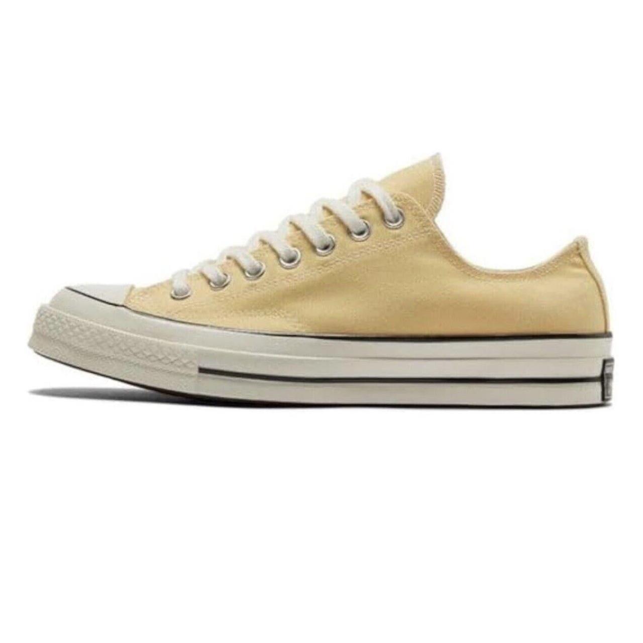 Introducing the 8.5 Women s 6.5 Men s Converse Chuck