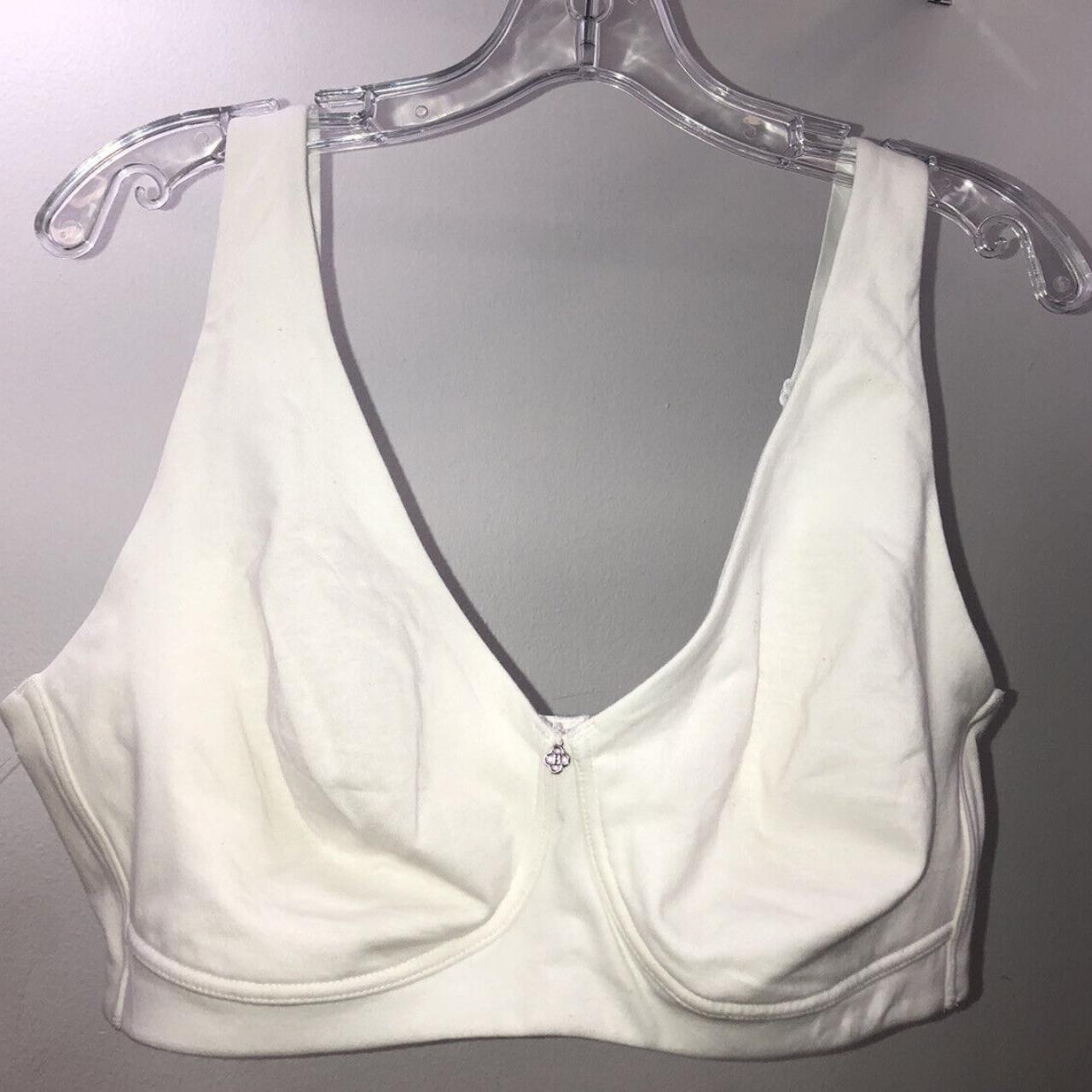 Breezies Wireless Bra Size 38C New Without Tags - Depop