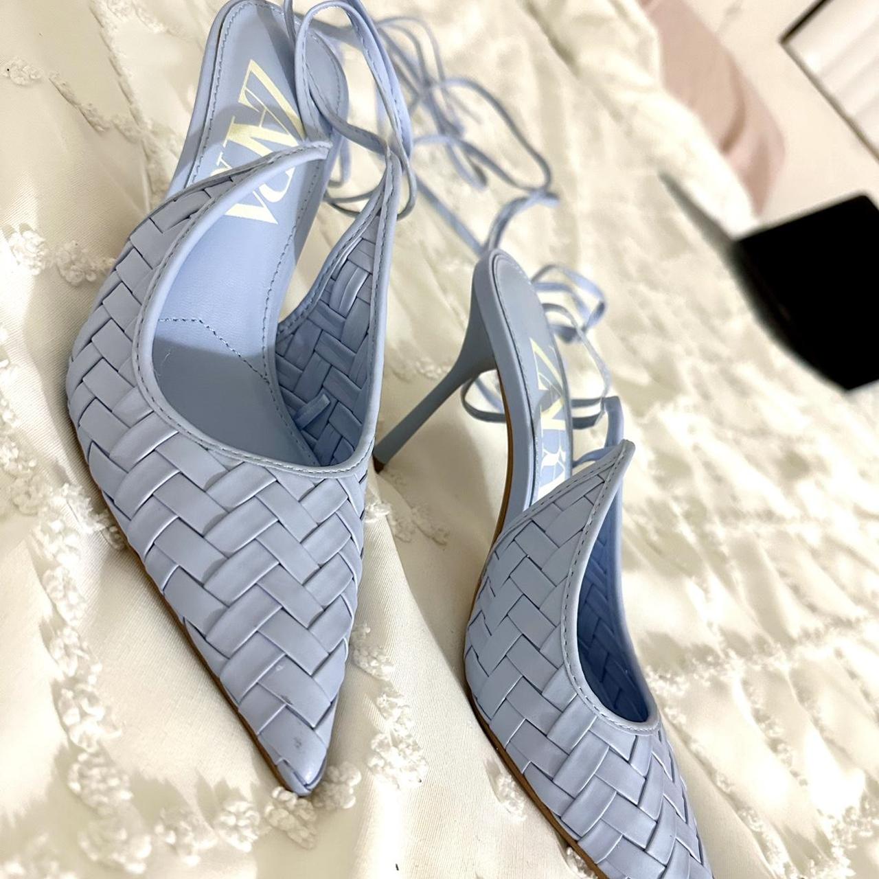 Zara Women's Blue and Navy Courts | Depop