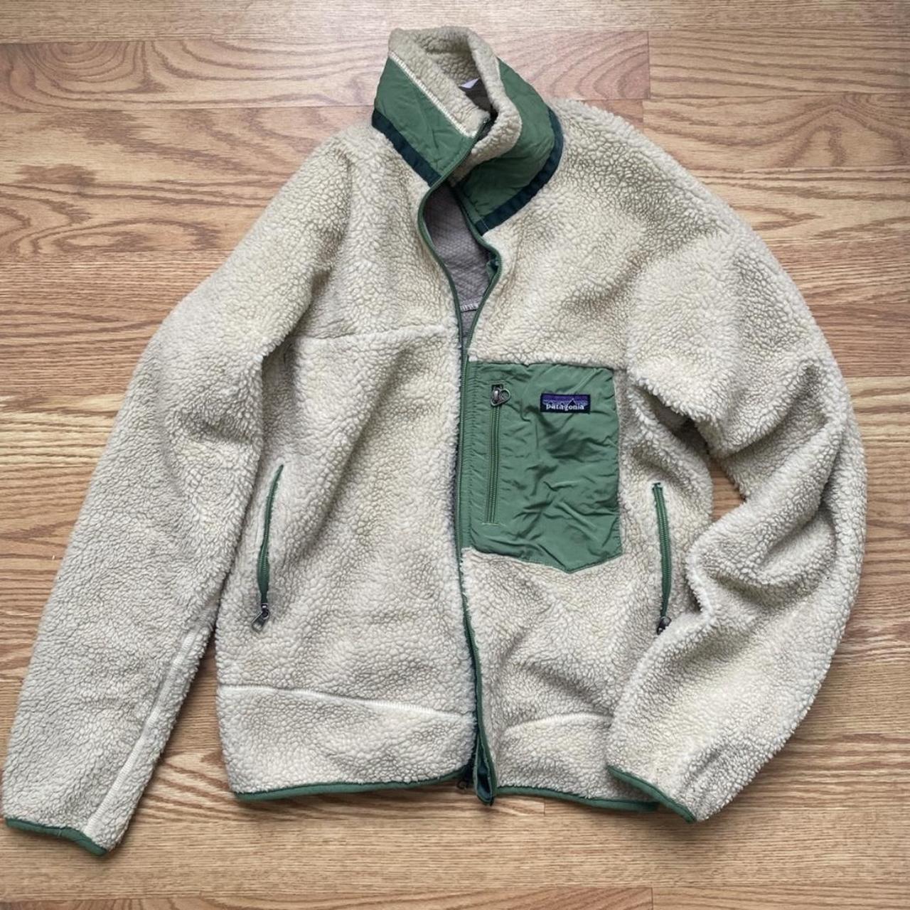 INSANELY CUTE Vintage 2000s Cream and Matcha