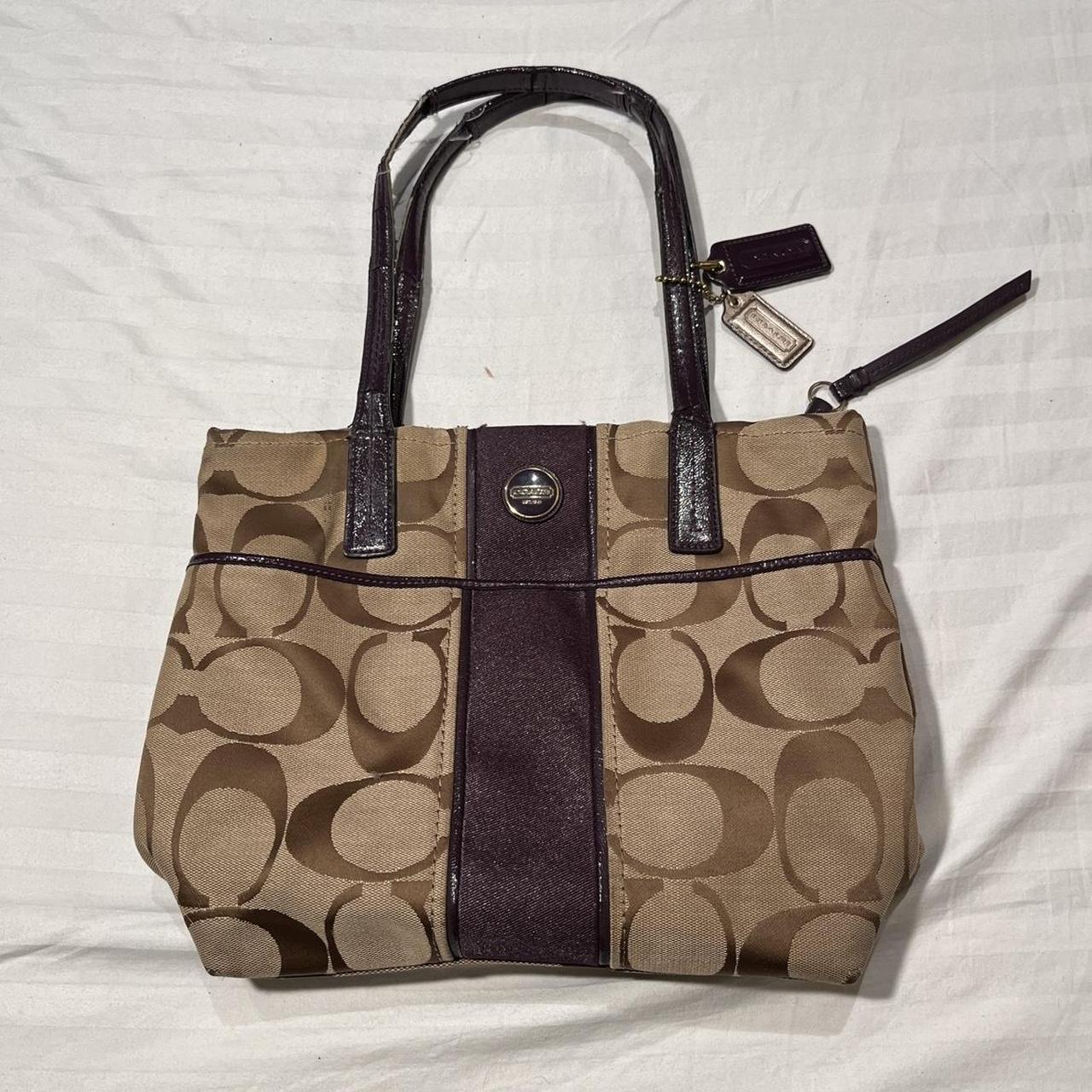 バッグ Coach Tote bag kawaii signature Purple バッグ Coach Tote bag kawaii signature Purple Coach Tote bag