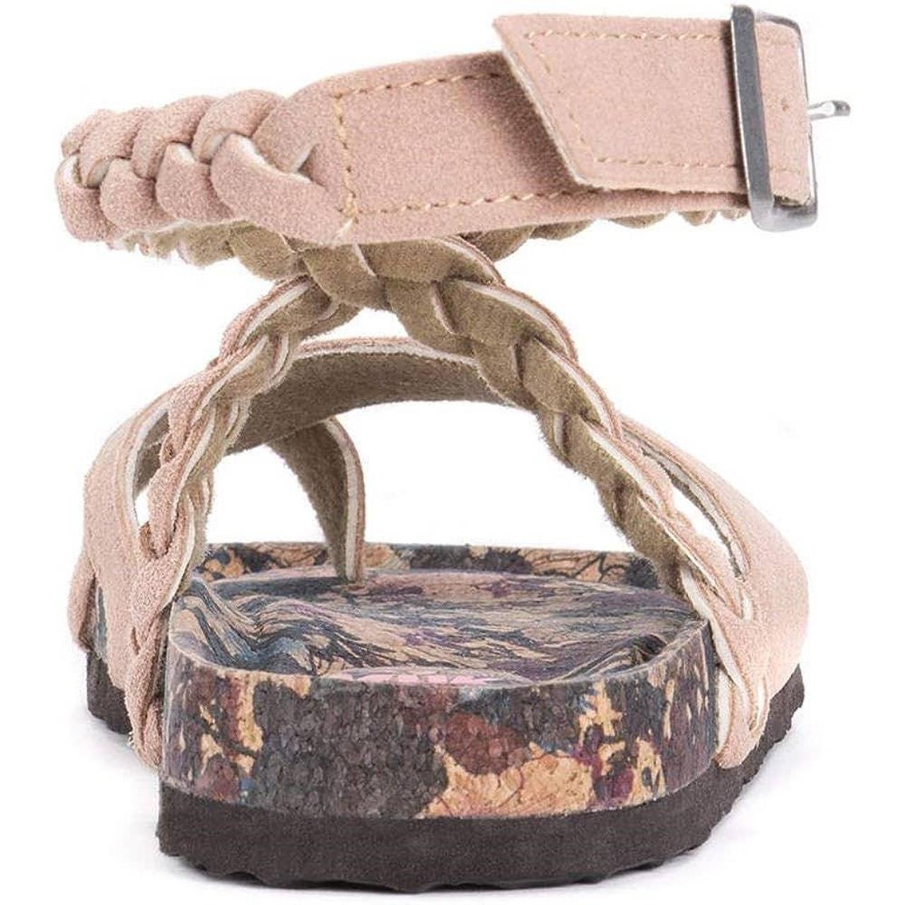 Muk luk cheap estelle sandal