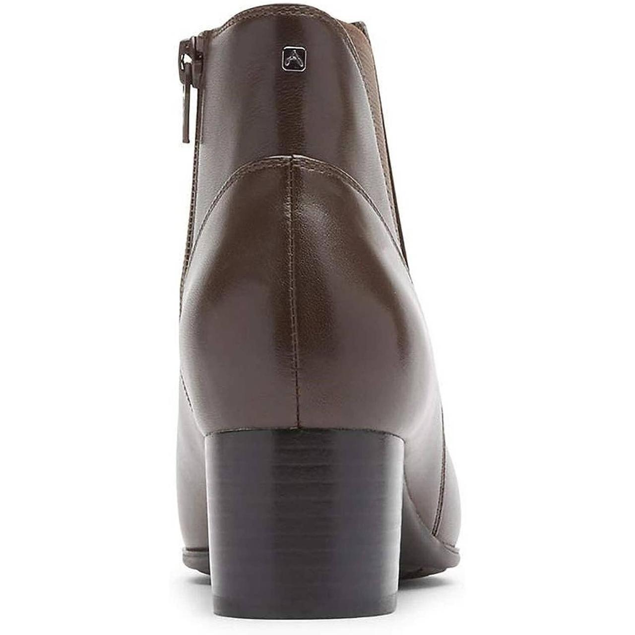 Aravon on sale ankle boots