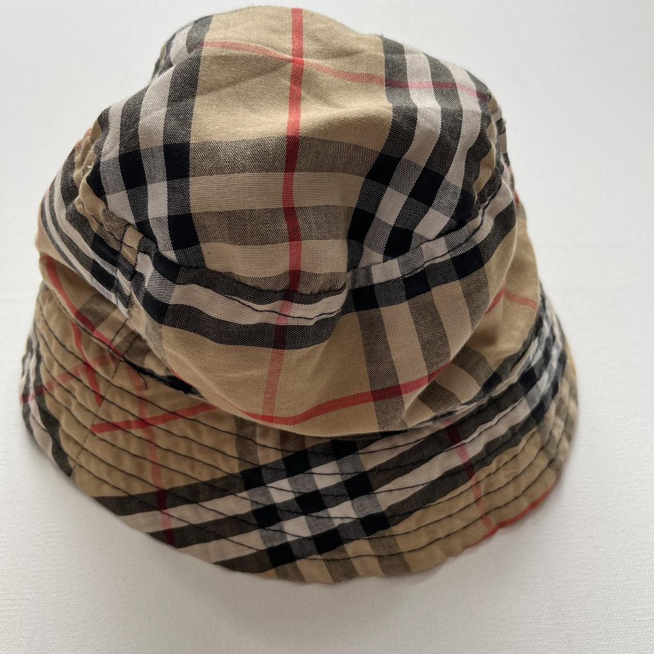 Burberry 2024 hat depop