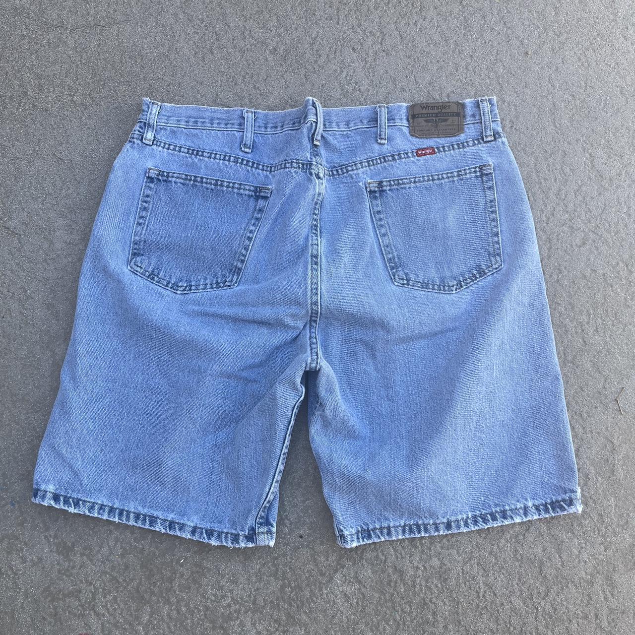 Vintage wrangler Jorts amazing look and fade to... - Depop