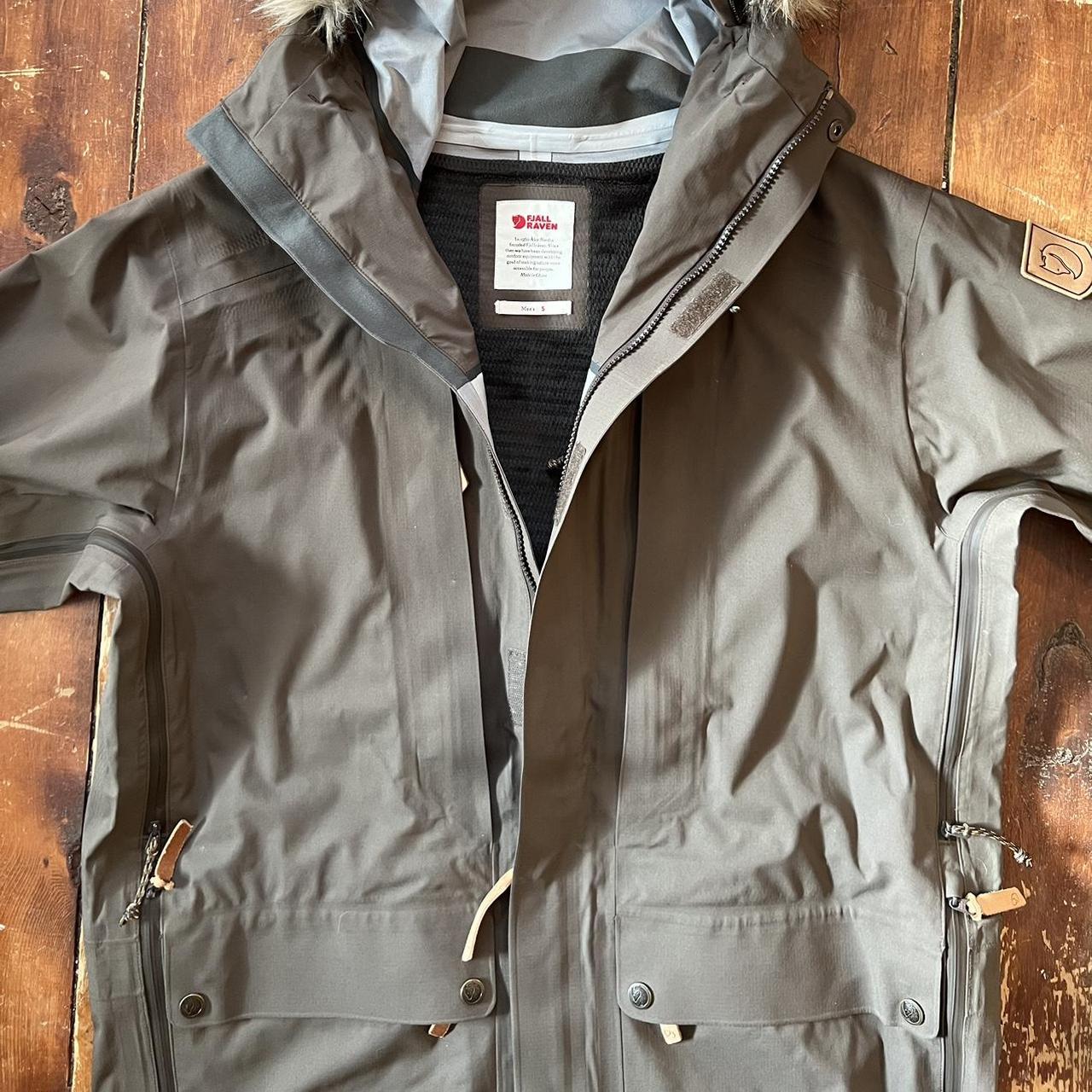 Fjallraven keb eco hotsell shell parka jacket review