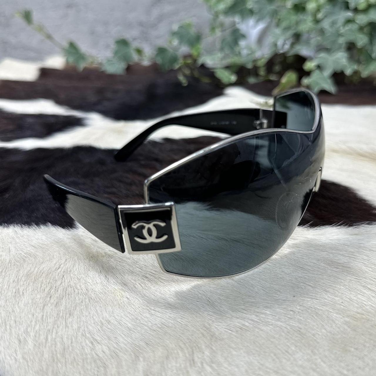 ೄྀ࿐ Vintage y2k chanel oversize Futuristic mask | Depop