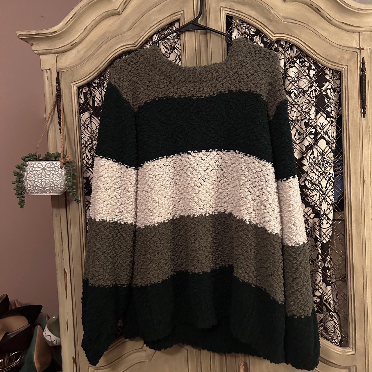 Cute cozy sweater - Depop
