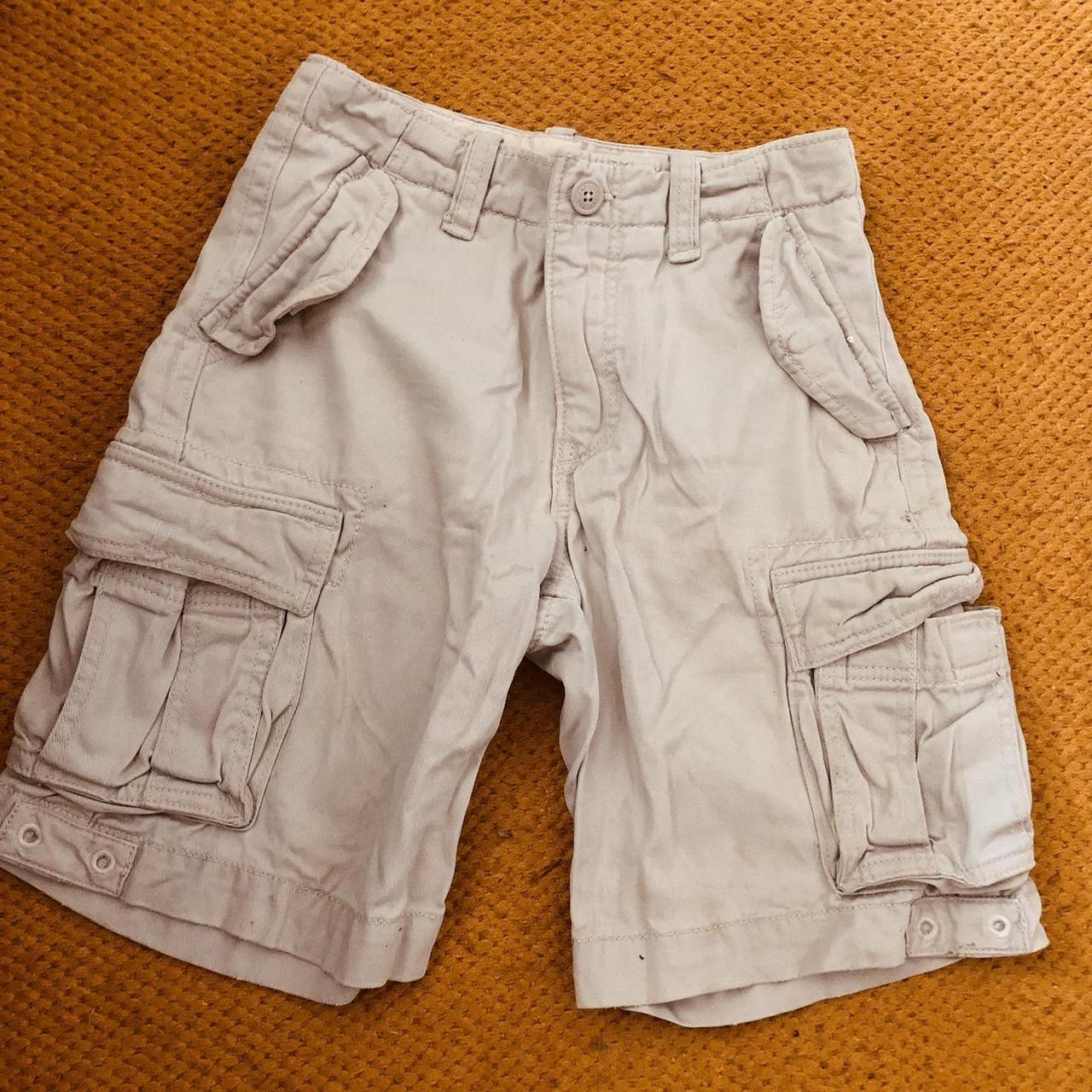 Boys gap cargo short age 8/9 Ivory brush cotton... Depop