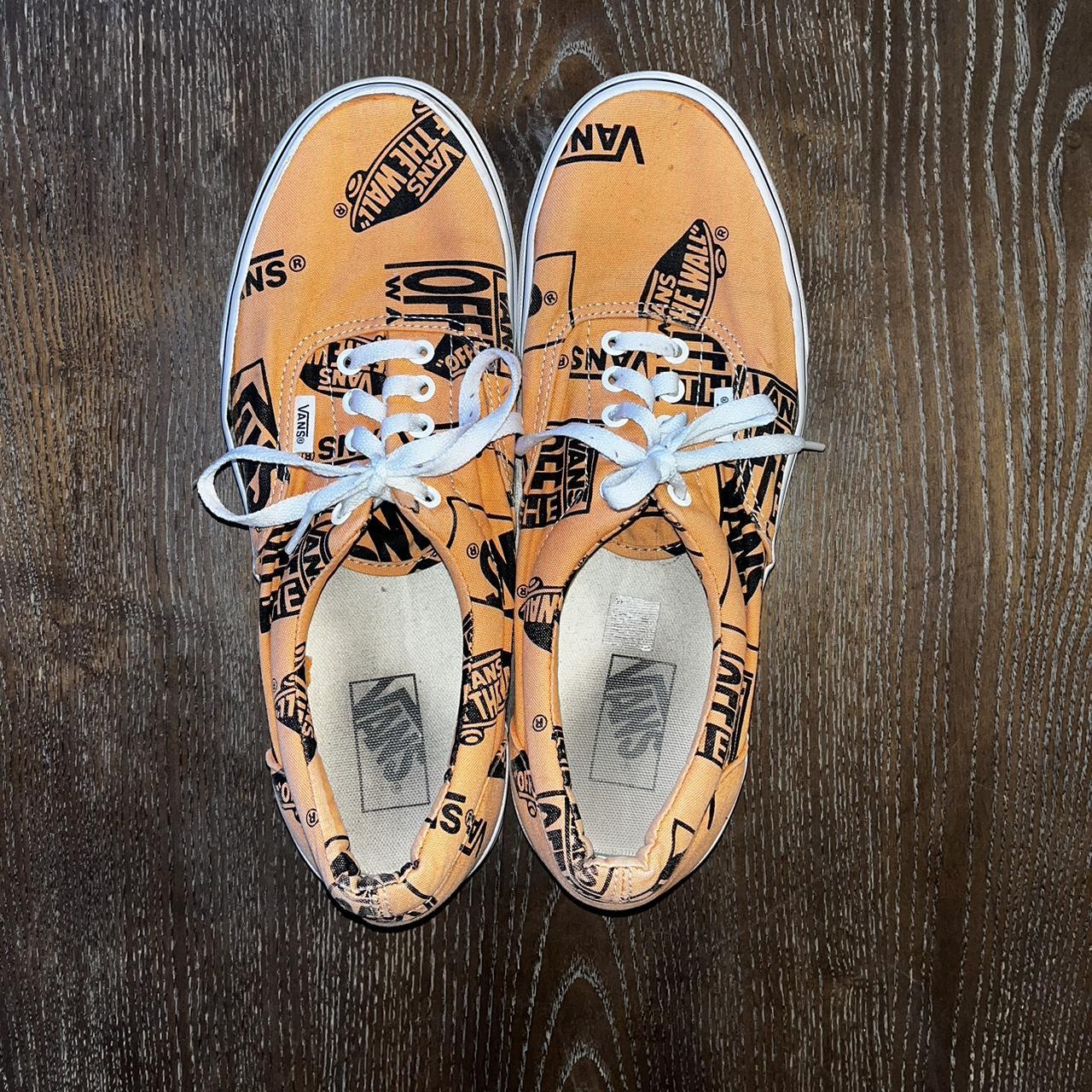 Vans era logo tangerine deals & black skates shoes