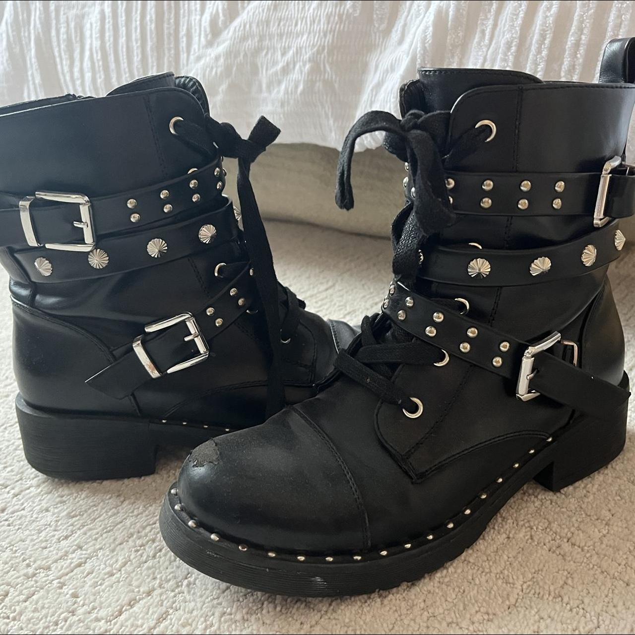 Forever 21 best sale combat boots