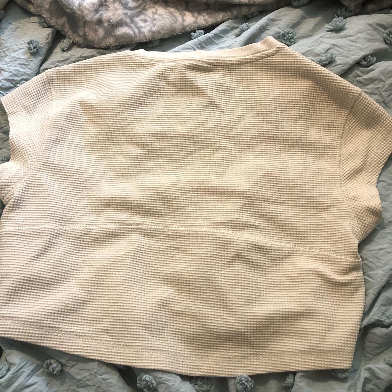 Gymshark Women's Yellow Croptop Depop