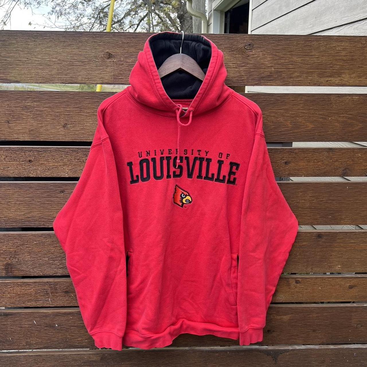 Louisville cardinals hoodie vintage - Depop