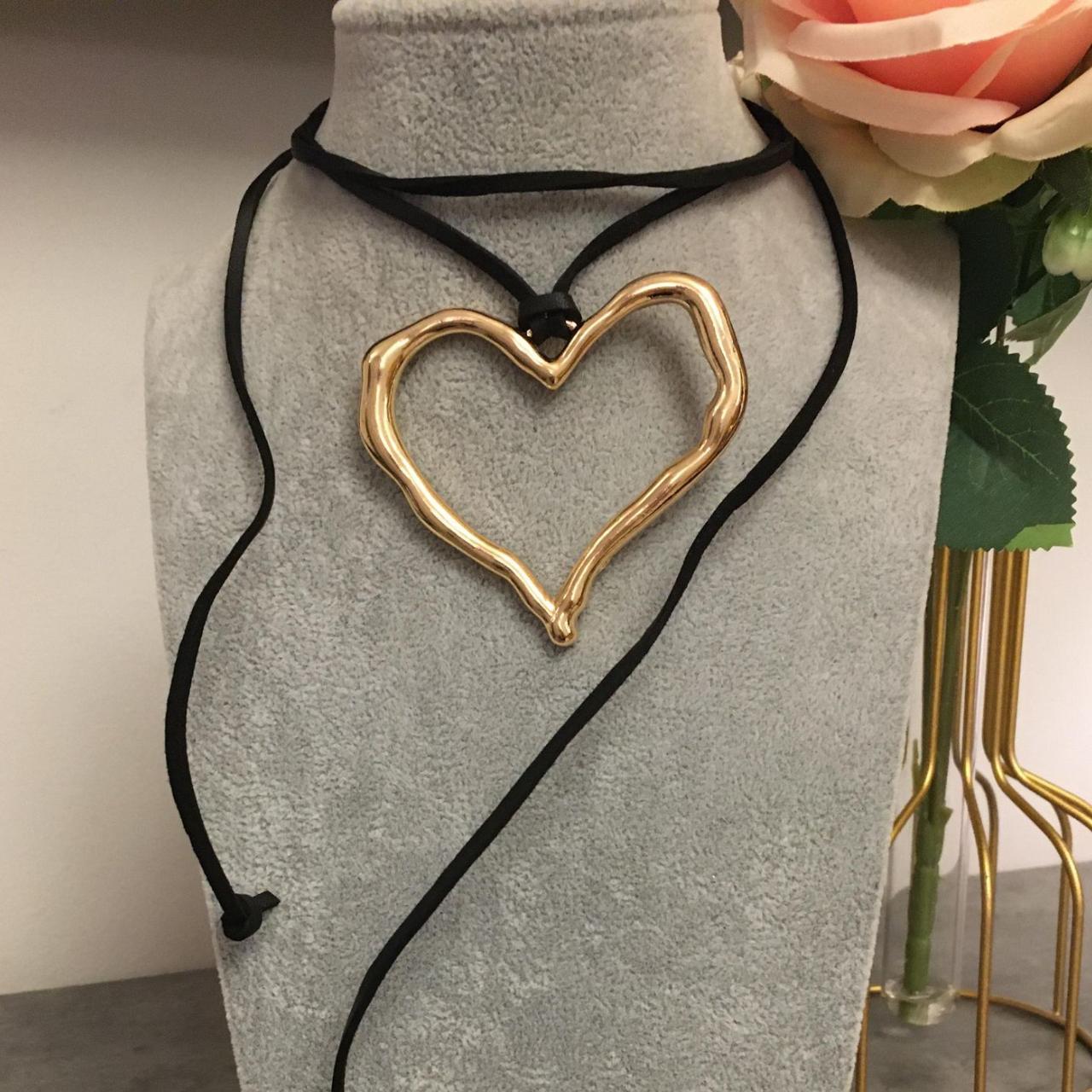 Heart Pendant Choker Necklace Gold big heart... Depop